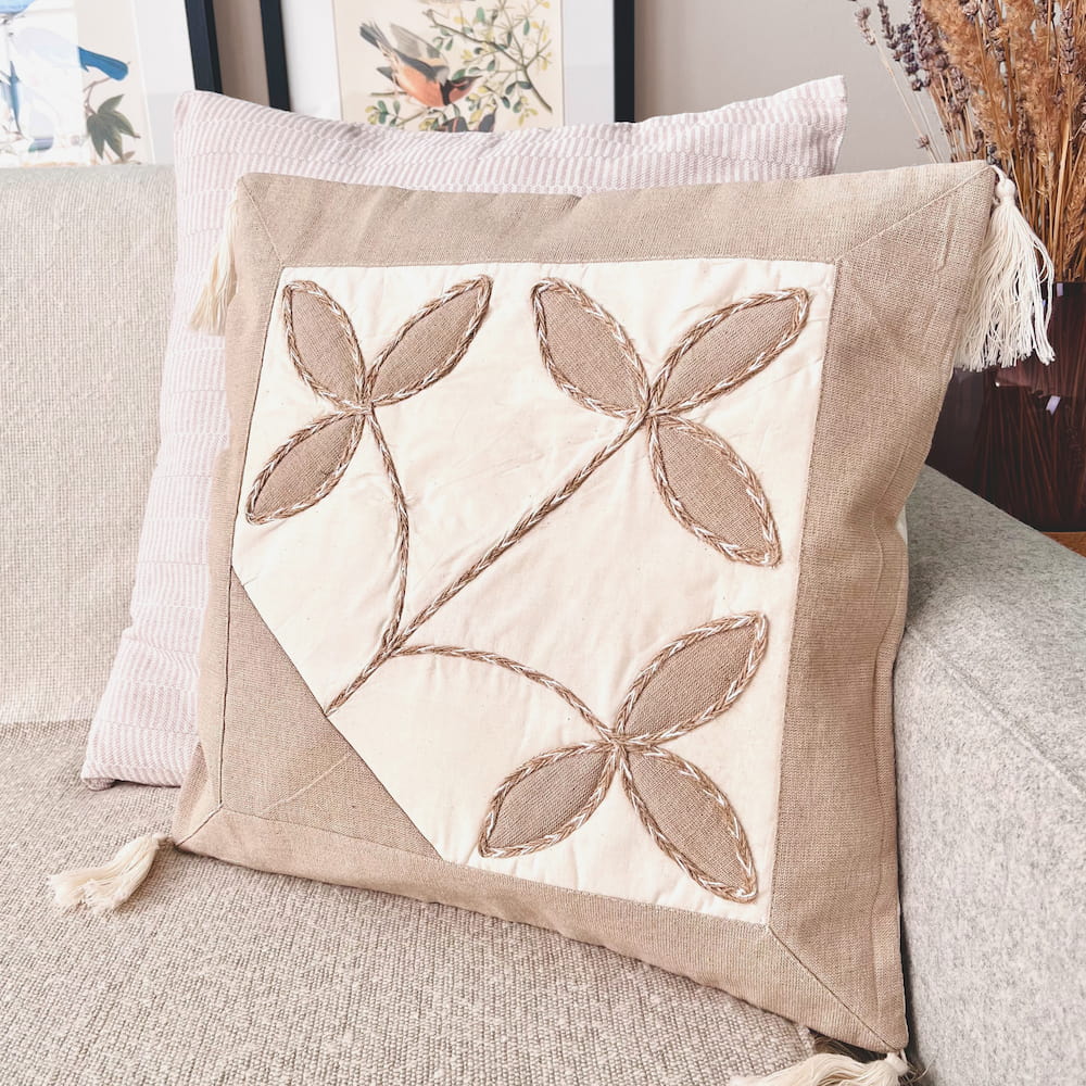 Organic Cotton Cushion Cover - IRIS