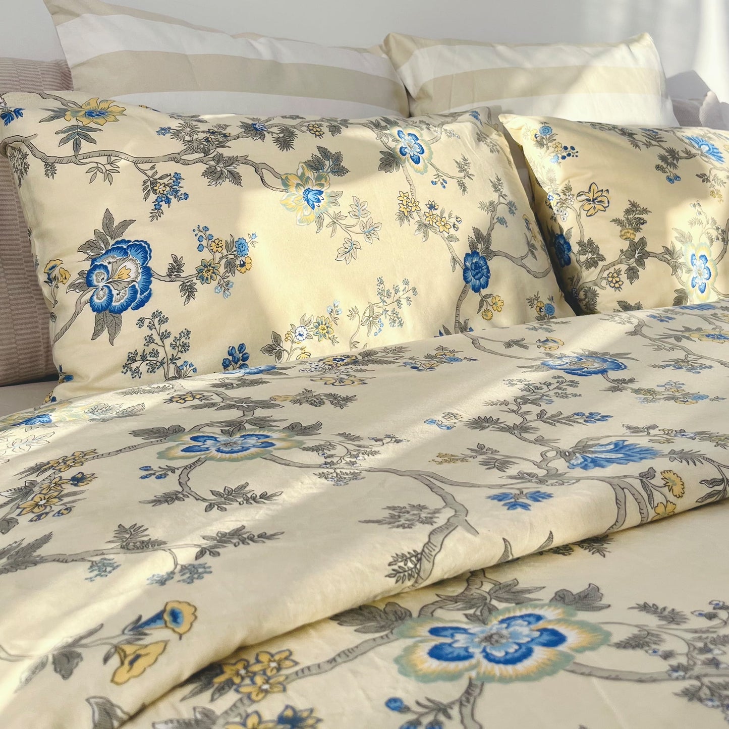 Duvet Cover Set & Fitted Bedsheets - MAGNOLI 100% Cotton